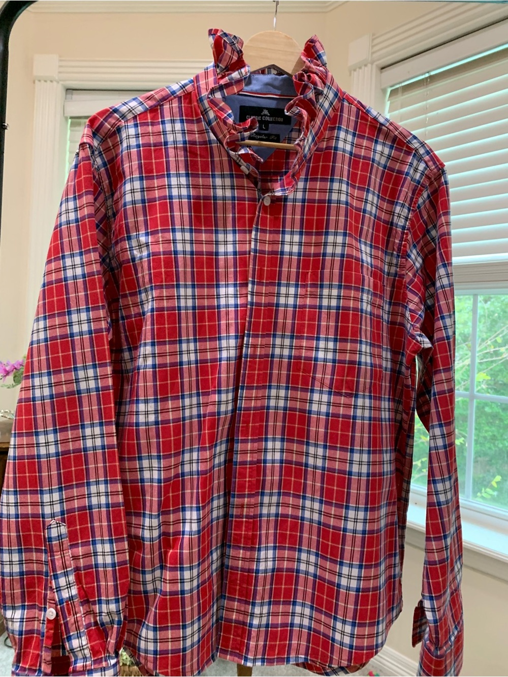IC COLLECTION Red Plaid Button-Down Ruffle Collar Shirt with Blue and White